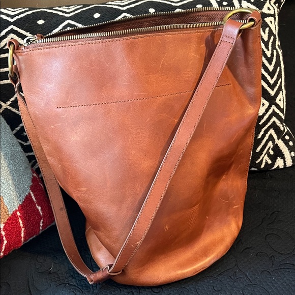 Brown Leather bucket shoulder Bag - Picture 5 of 5